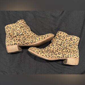 Girls Leopard Print Ankle Boots